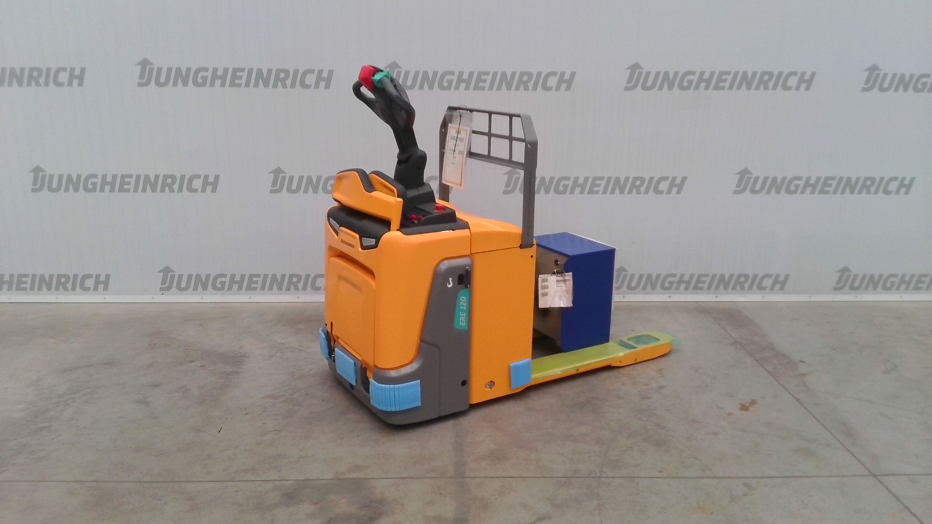 ERE 120 — Truck photo · 98218610